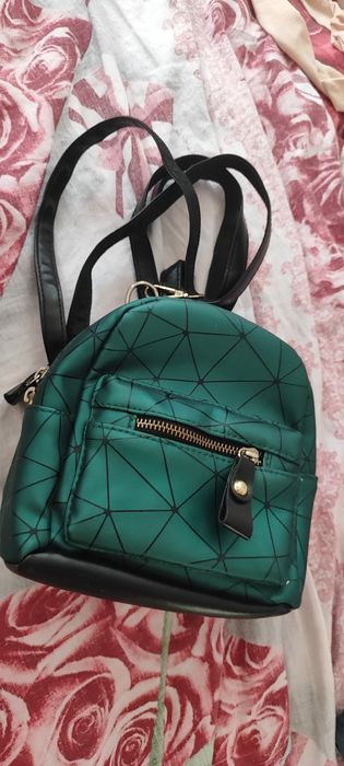 Кішкентай сумка сатылады