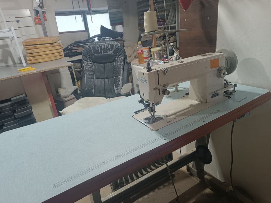 Швейная машинка промышленная ,,шагайка,,