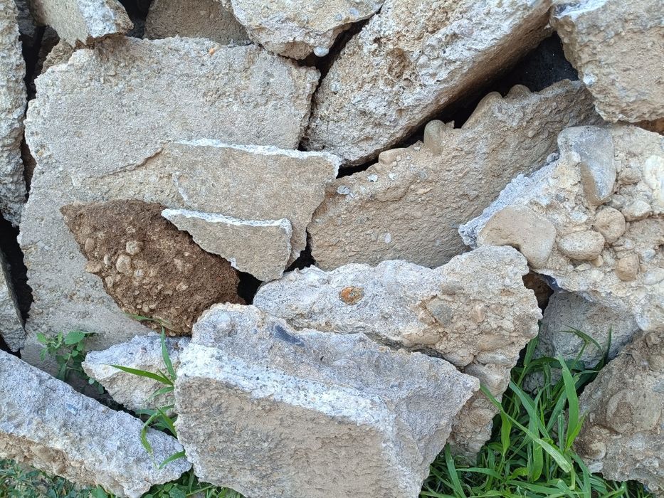 Trotuar ,,puzzle,, pentru umplutura.