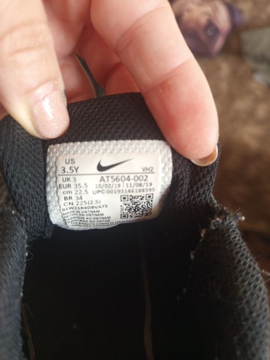 Маратонки nike унисекс