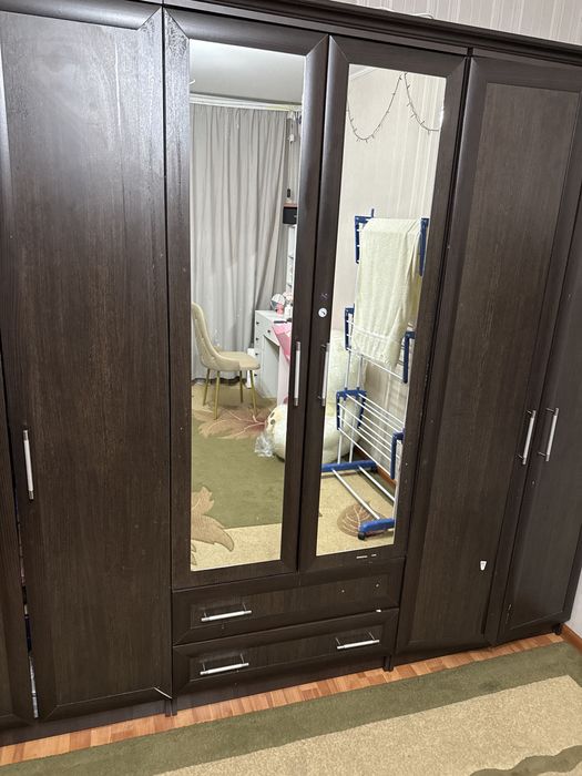 шкаф для двух людей