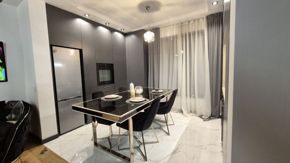 Дава се под наем Двустаен апартамент в София, Манастирски ливади - 70 кв.м за 1200 € - Снимка #2