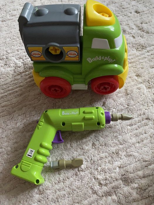 Jucarii build & construct pentru copii