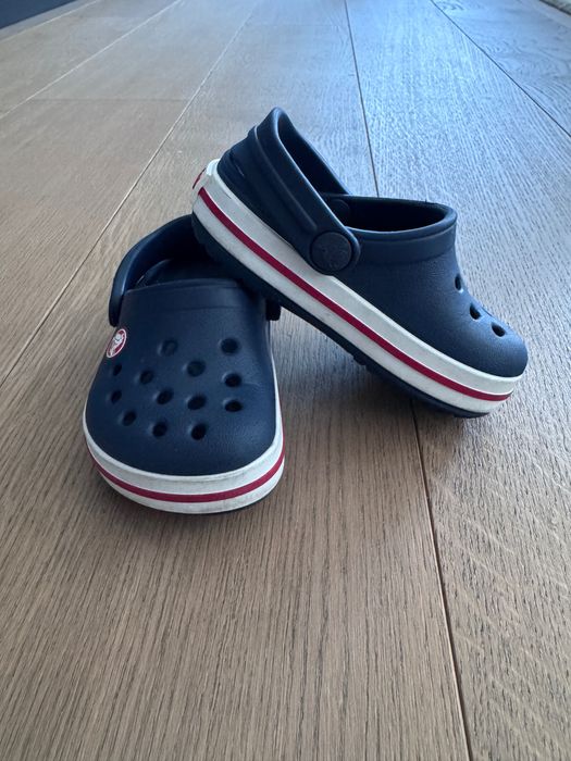 Papuci Crocs nr C4 - 19/20
