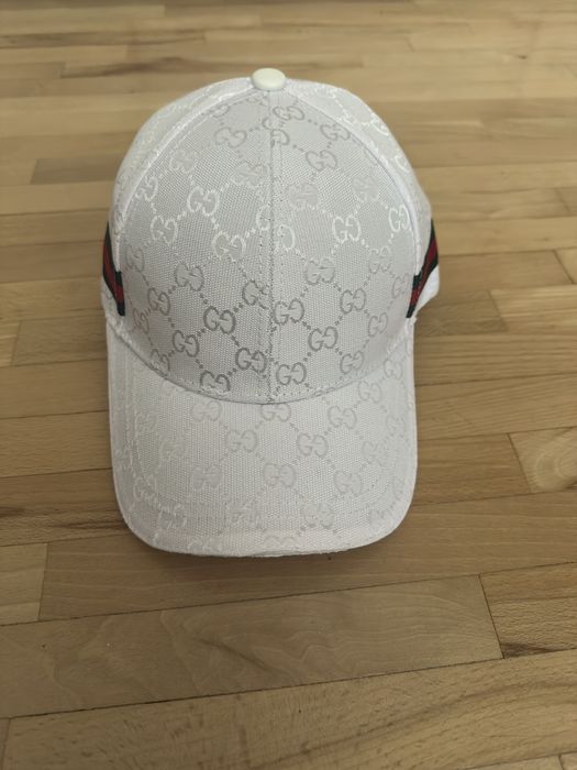 gucci cap white