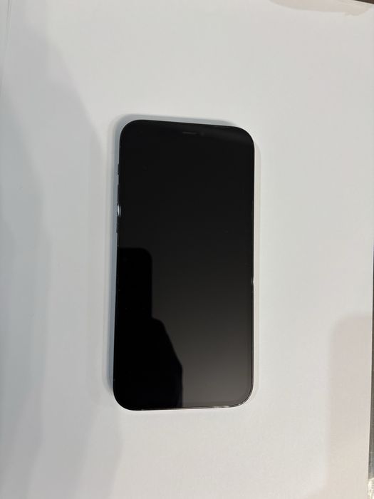 продается iphone 12pro 128gb