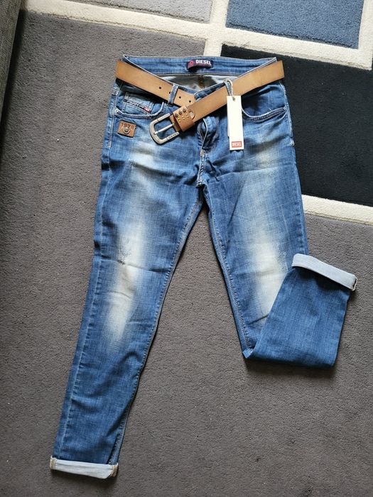 Джинсы женские Дизель