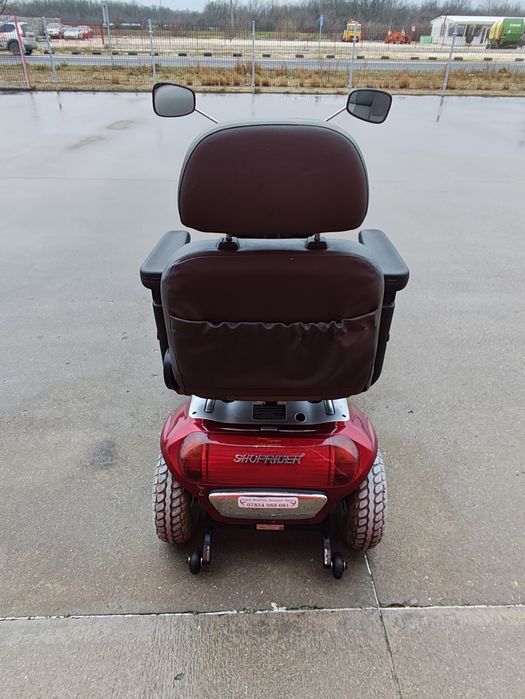 Електрическа количка четириколка