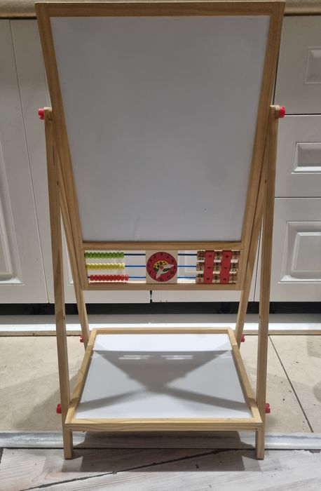 Продаетс доска  для рисования  Икеа