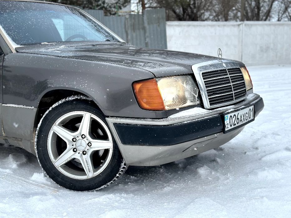 Срочно,продаётся mercedes w124