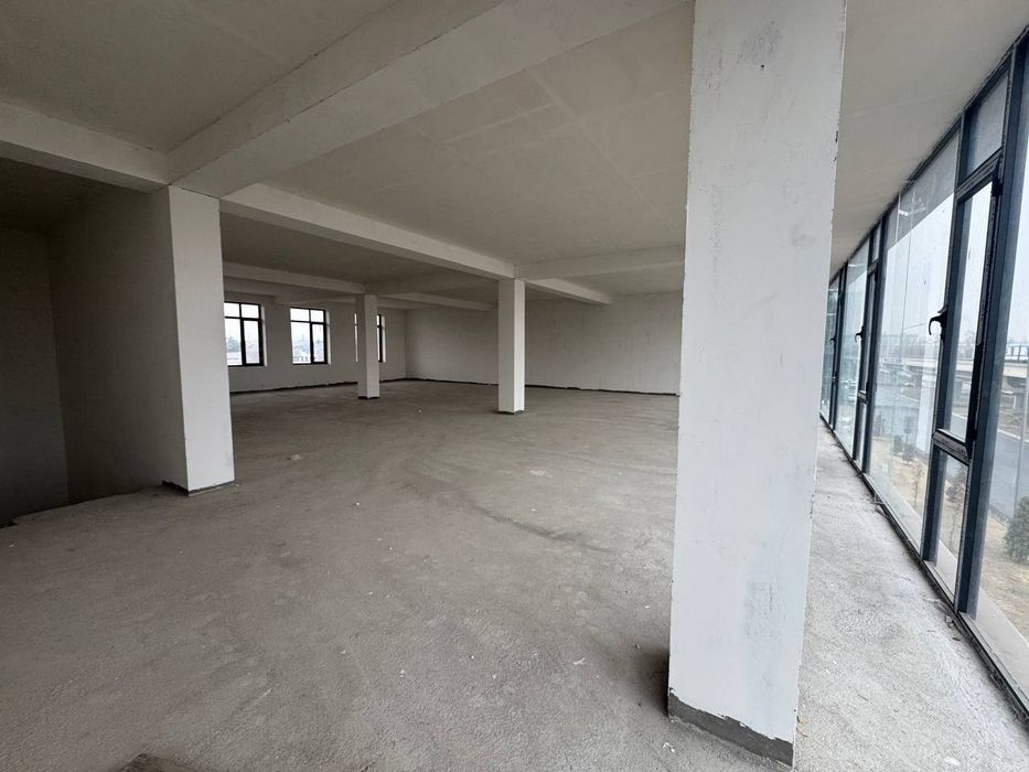 * НЕЖИЛОЕ помещение Янгихаёт 3 ЭТАЖ 750м² Хар ойда 7000 келади