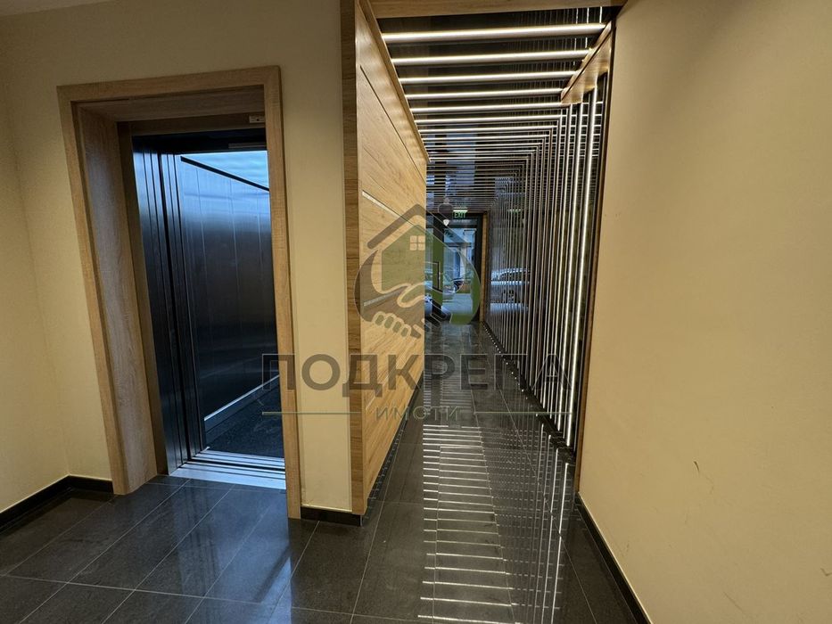 Дава се под наем Тристаен апартамент в Пловдив, Мараша - 120 кв.м за 612 € - Снимка #10