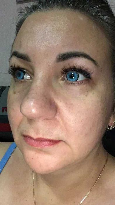 100% покривни цветни контактни лещи