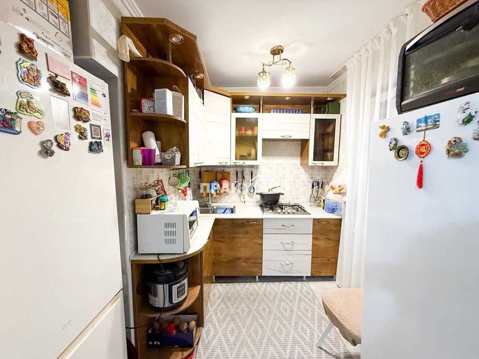 ПРОДАМ 3Х ком. Центр (Акнур ПРАЙМ)