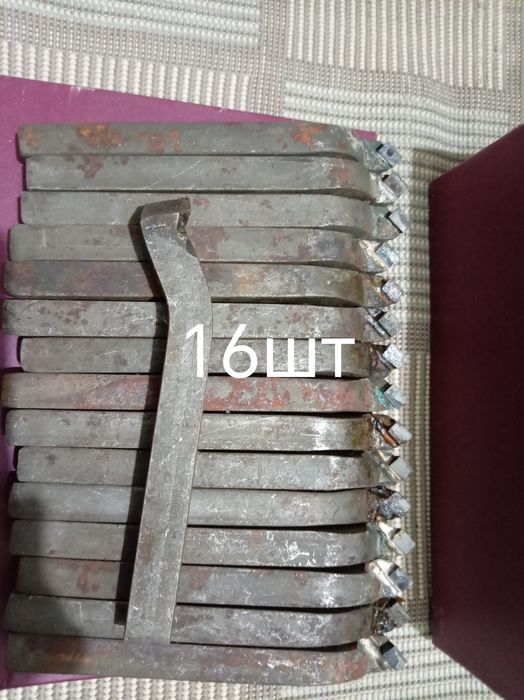 Резцы на токарный станок