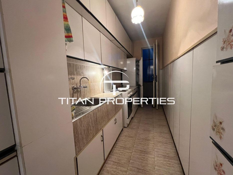 Дава се под наем Многостаен апартамент в Варна, Център - 110 кв.м за 460 € - Снимка #3