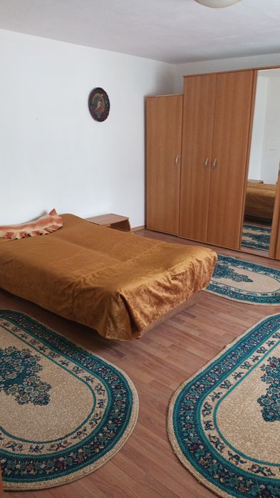 Casă de închiriat în Beiuș CENTRU