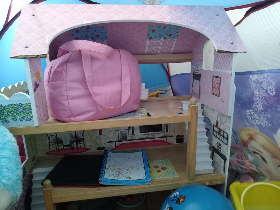 Кукольный домик для девочки