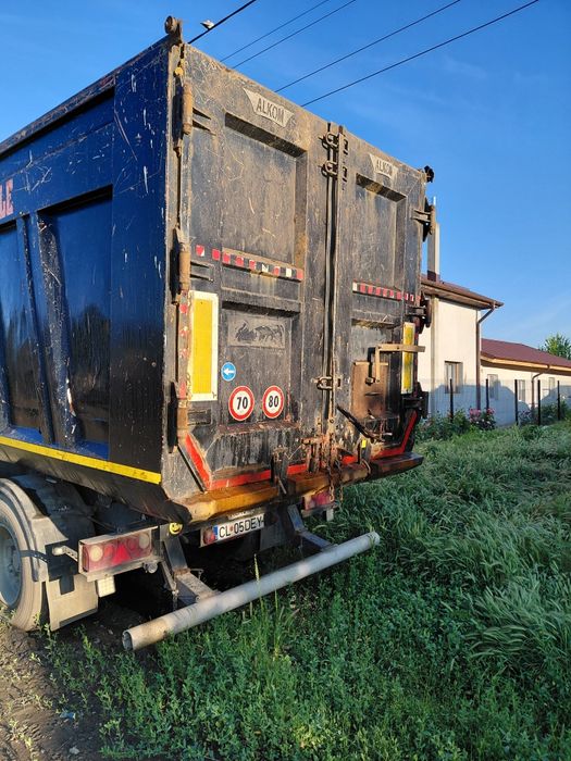Volvo 2008 semiremorca basculabila fier