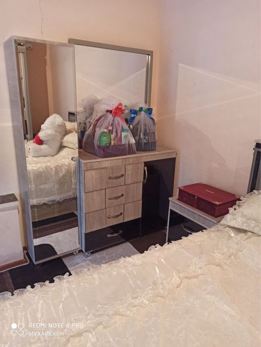 Hitech mebel sotiladi