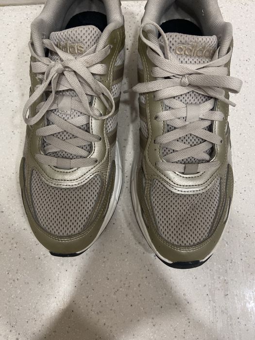 кроссовки adidas унисекс