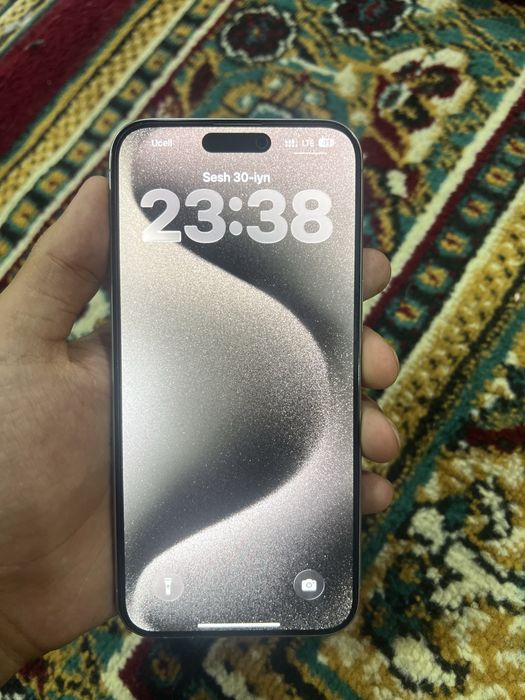 iPhone 15 Pro Max titanium