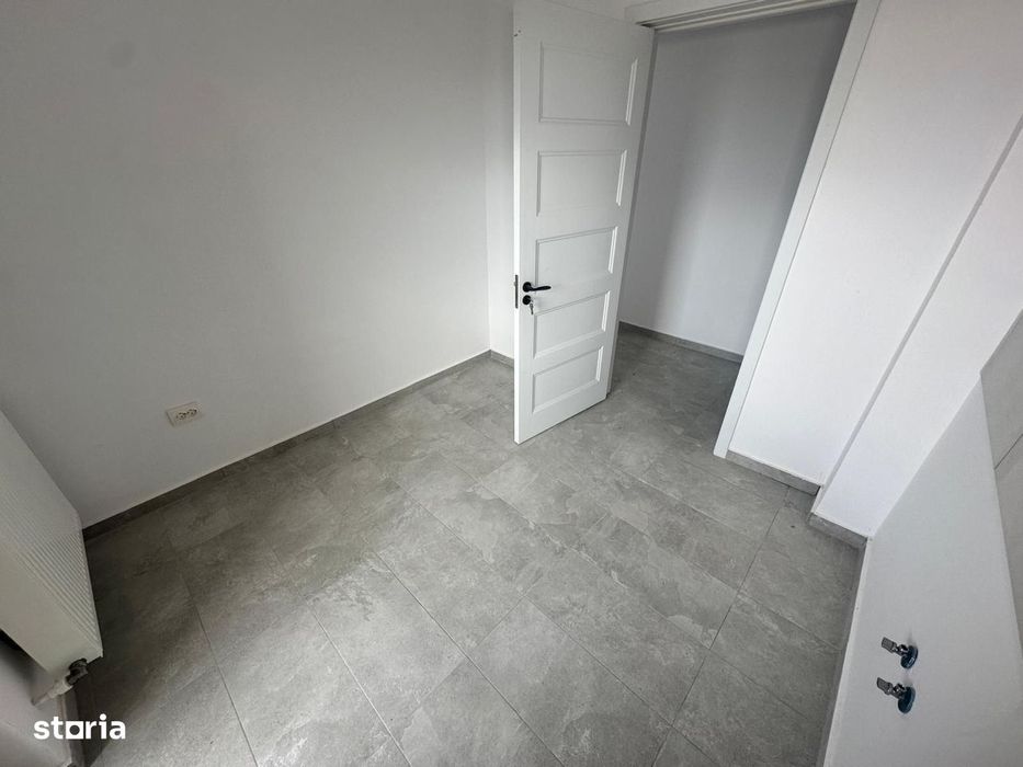 Garsoniera - Crisul Repede, Bloc Nou, Bucatarie Inchisa, Comision 0%