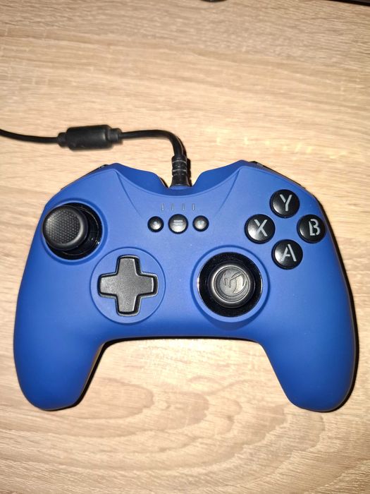 Джойстик Nacon gc-100xf за PC