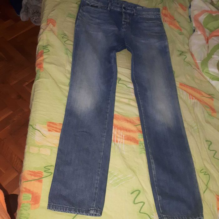 Calvin Klein jeans размер 34 (L)