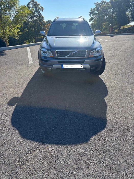 Vând Volvo XC90 – 7 locuri | 2.4 Diesel | Automată | 2008