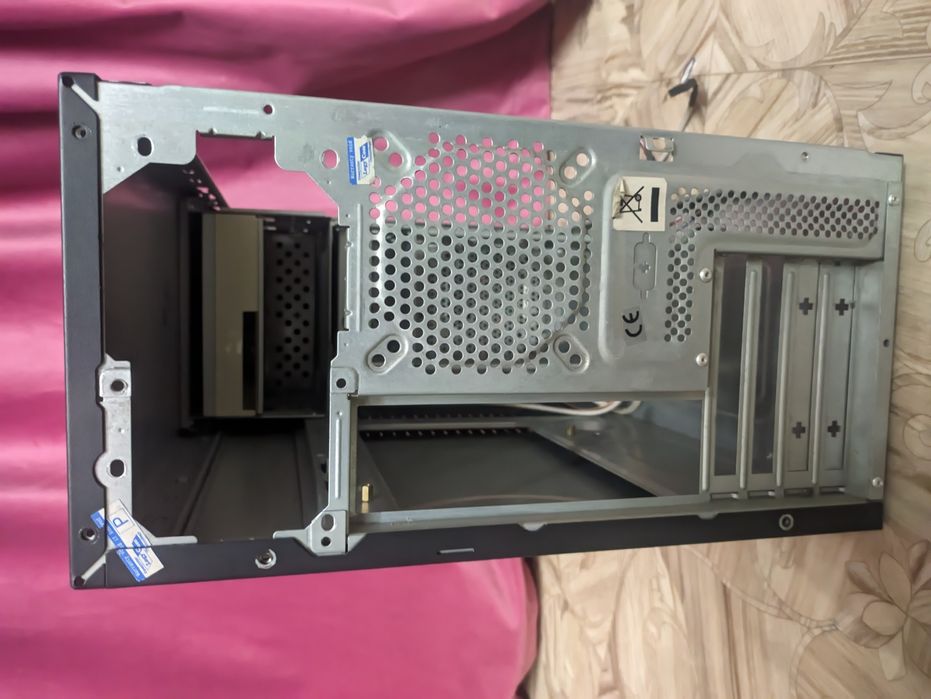 Продам корпус для компьютера