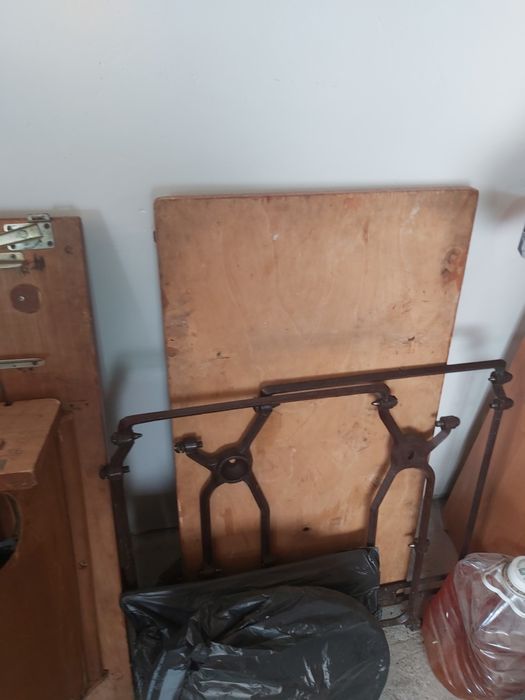 Швейная машинка механика.