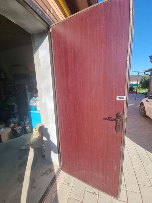 Броня двери б/у торг есть