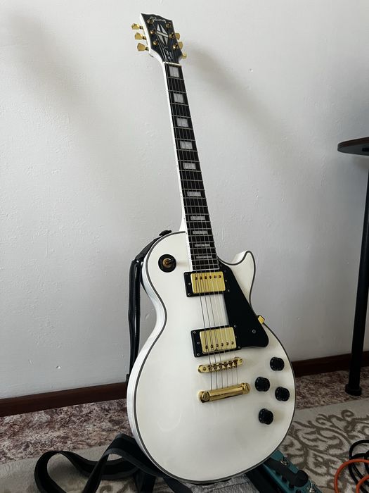 Электрогитара Les Paul Gibson