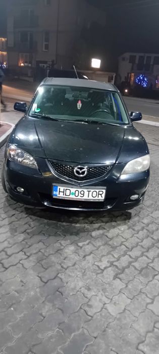 vând mazda 3 an 2006 preț 1500 negociabil