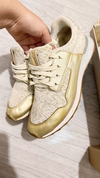 Кроссовки Clarks