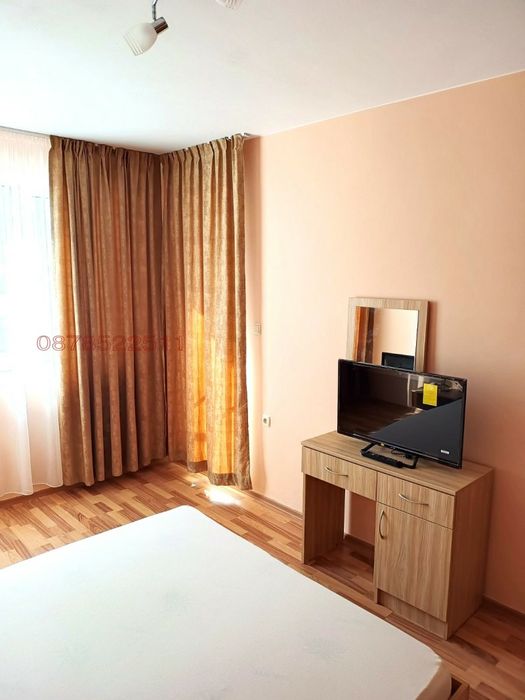 Дава се под наем Тристаен апартамент в Гоце Делчев - 92 кв.м за 306 € - Снимка #5