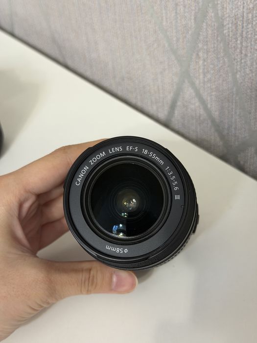 Продам новый Canon Eos 2000D