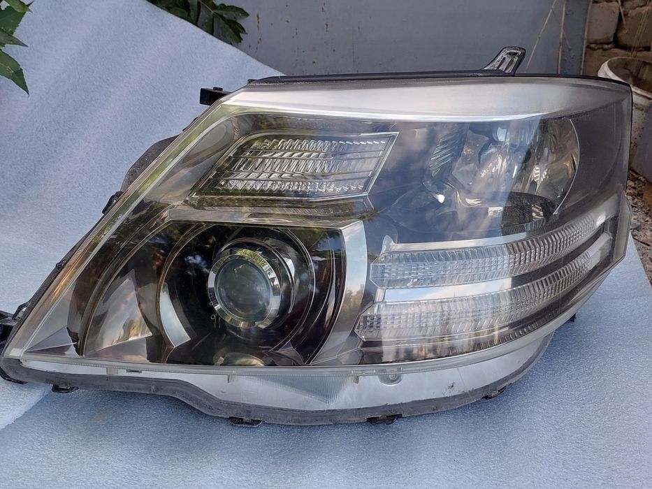 Фара тойота альфард