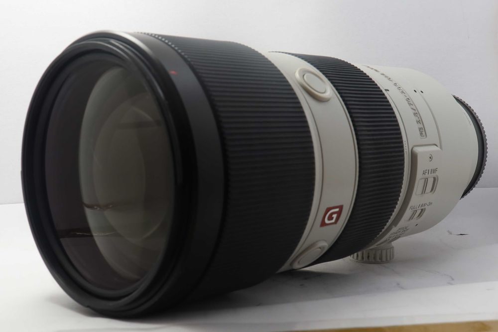 Sony FE 70-200mm f/2.8 GM OSS (Gen 1) – Stare Excelentă / Impecabil