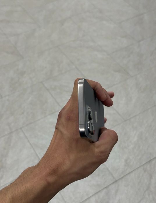 Apple 15 pro max 256 gb