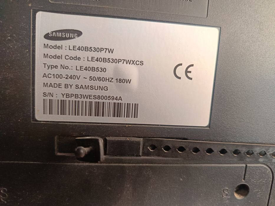 Телевизор б/у отдам на зап.части