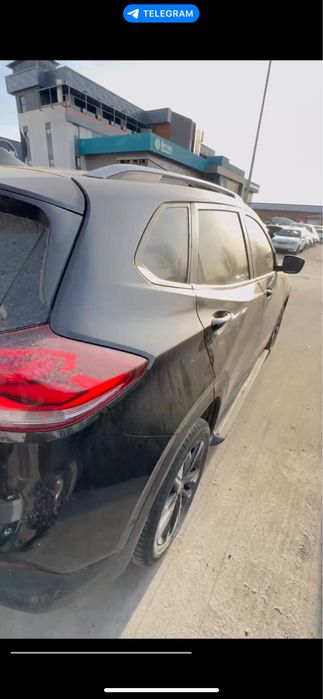 Tracker  primer qora