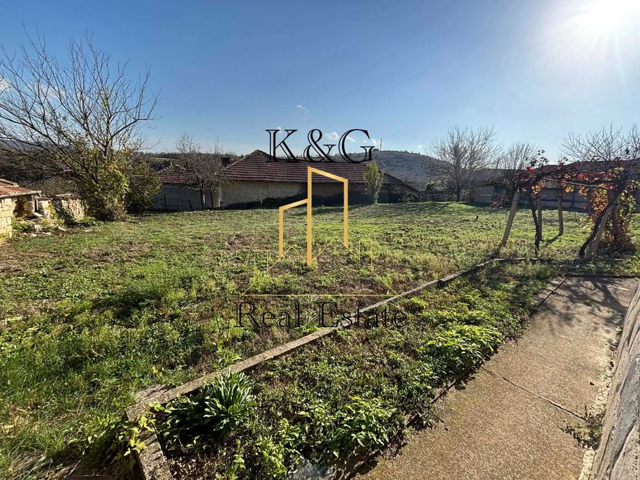 Продава се Къща в с. Дряновец, Област Разград - 50 кв.м за 378 €/кв.м - Снимка #5