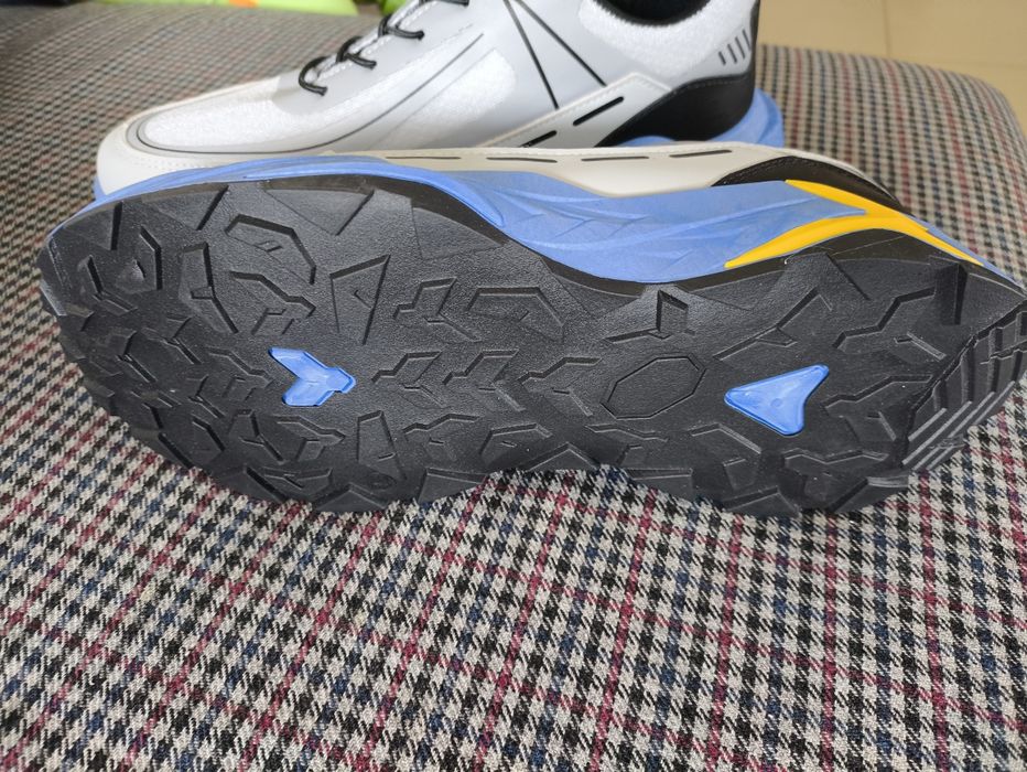 Кроссовки мужские новые