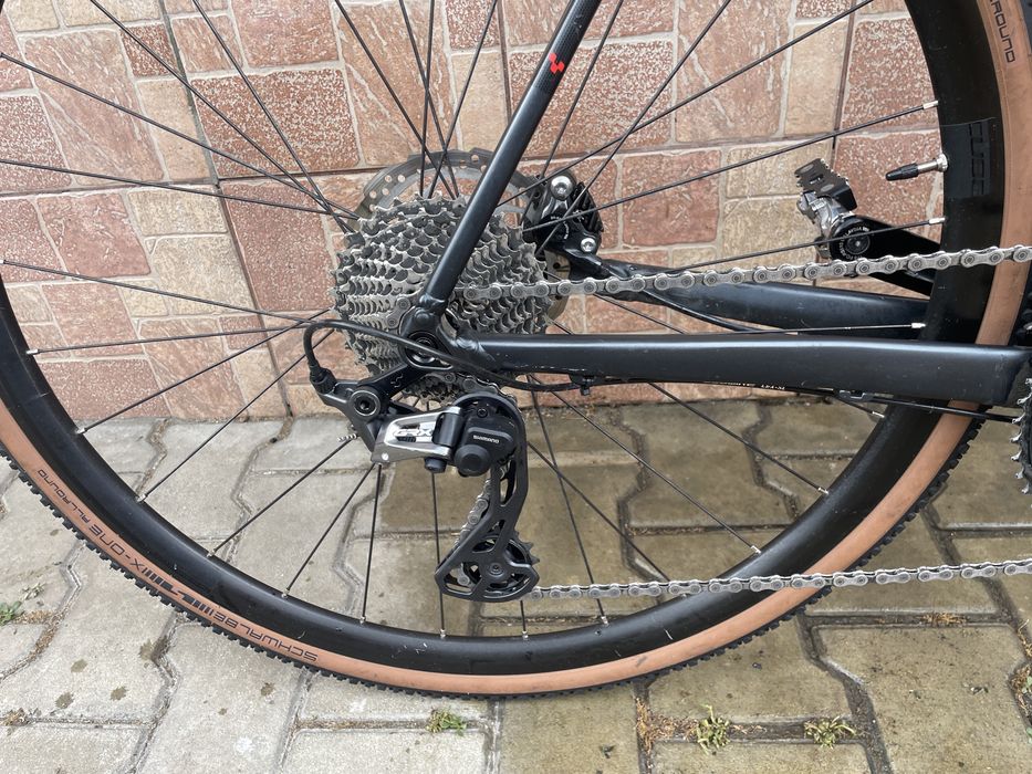 Bicicleta cursiera cyclocross gravel"Cube"frane hidraulice GRX