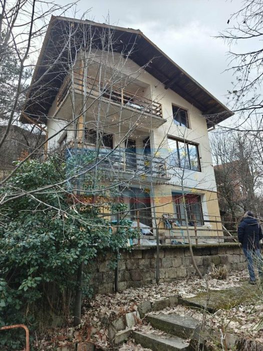 Продава се Къща в с. Рударци, Област Перник - 120 кв.м за 553 €/кв.м - Снимка #3