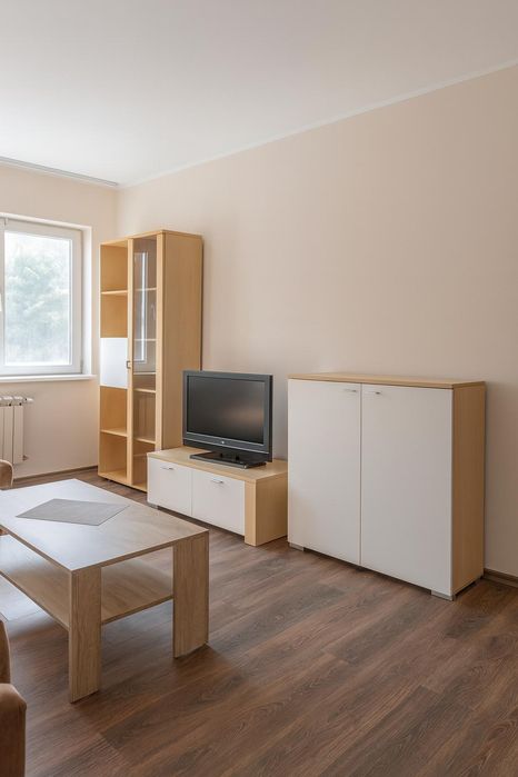 Дава се под наем Тристаен апартамент в София, Дървеница - 92 кв.м за 920 € - Снимка #2