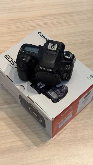 Фотоапарат CANON EOS 80D