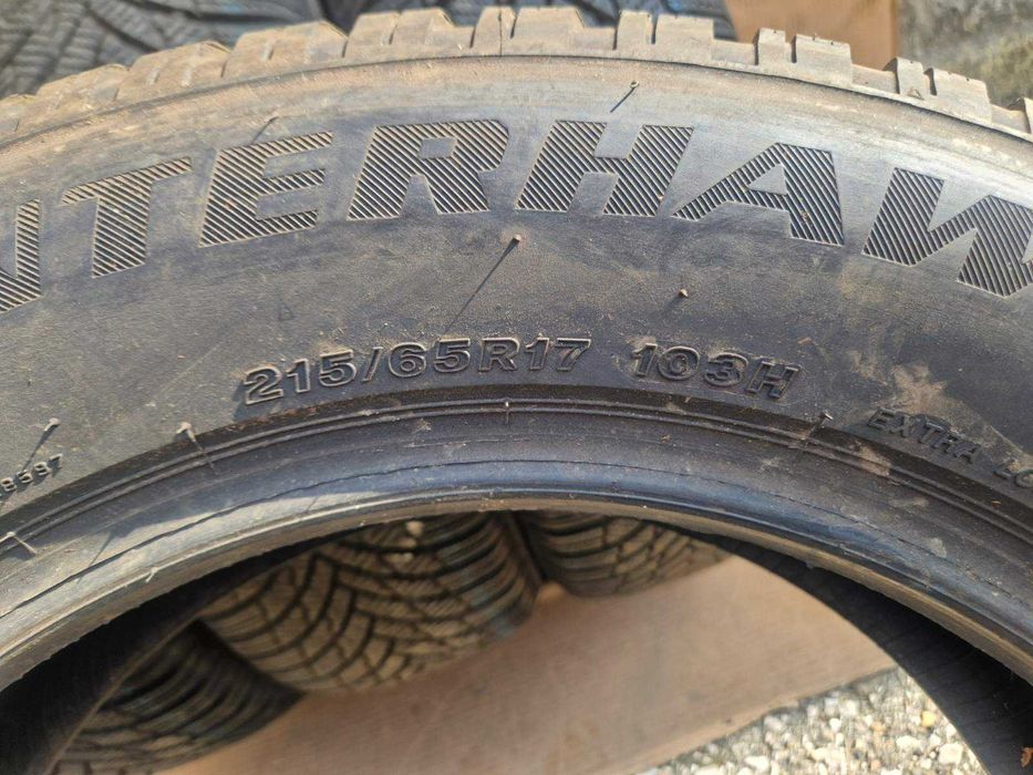 4 Firestone R17 215/65
Зимни гуми 
DOT3521